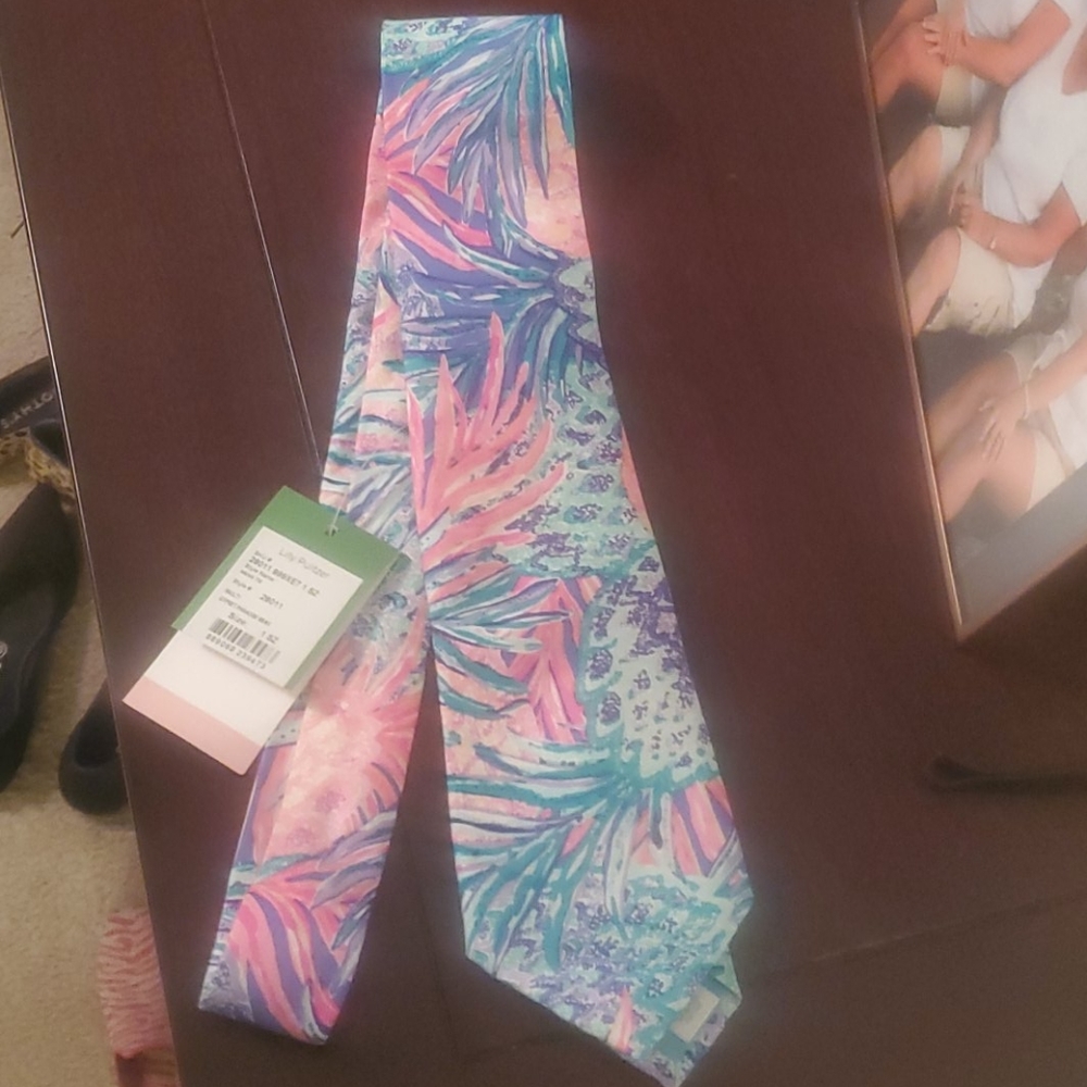 Lilly Pulitzer Gypset Paradise Tie